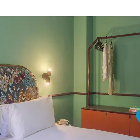 Triplyrooms Collection - Spagna * Rome