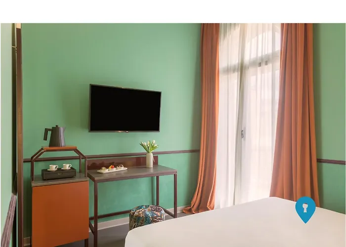 Triplyrooms Collection - Spagna * Rome